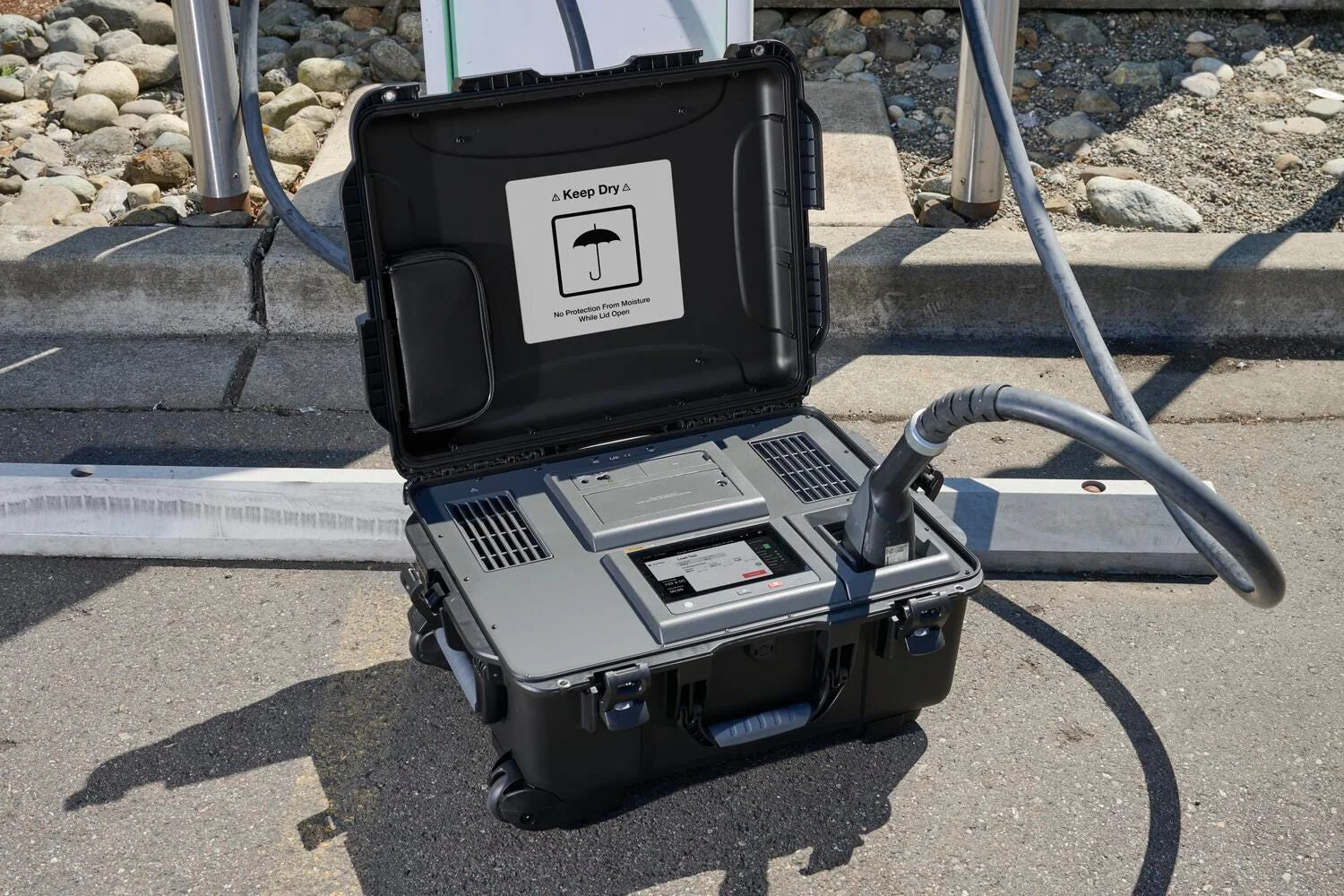 Fluke FEV500 Fast DC EV Charging Station Analyzer view 3